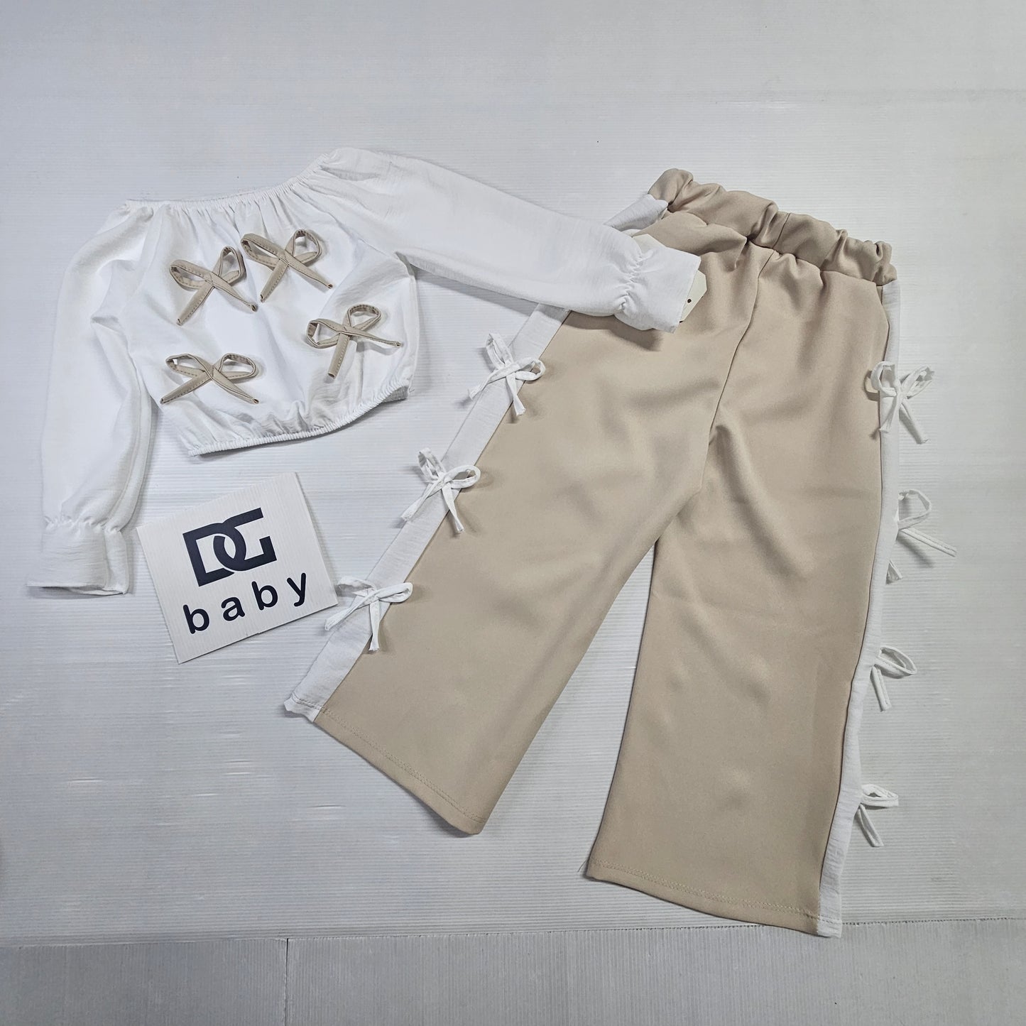 completo QUATTRO FIOCCHI