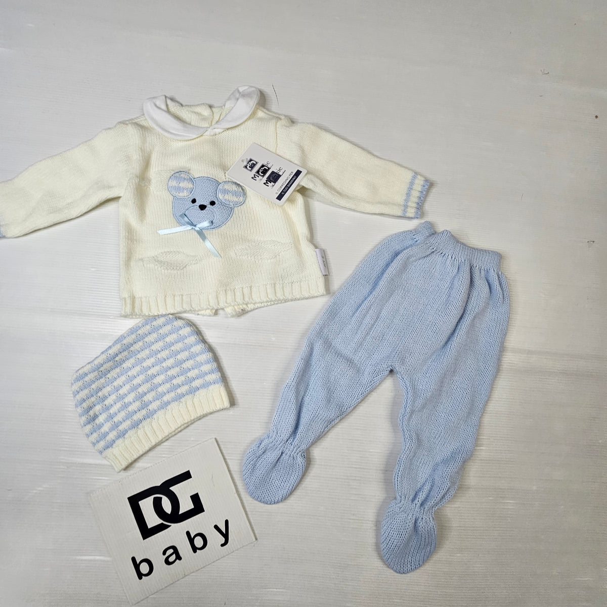 Completo Neonato Orsetto in Calda Maglia 3 Pezzi TL08