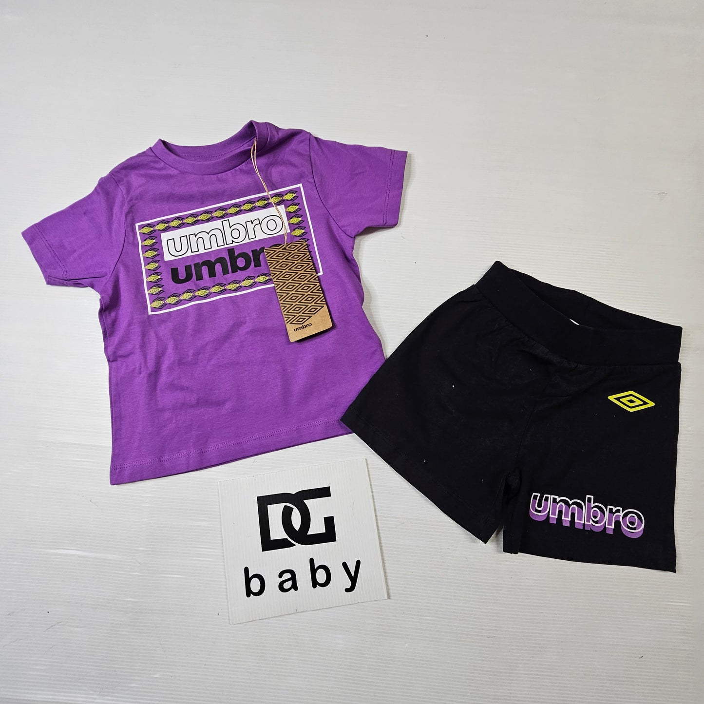 Completo bimba Umbro 82686K 62211139 t-shirt + short