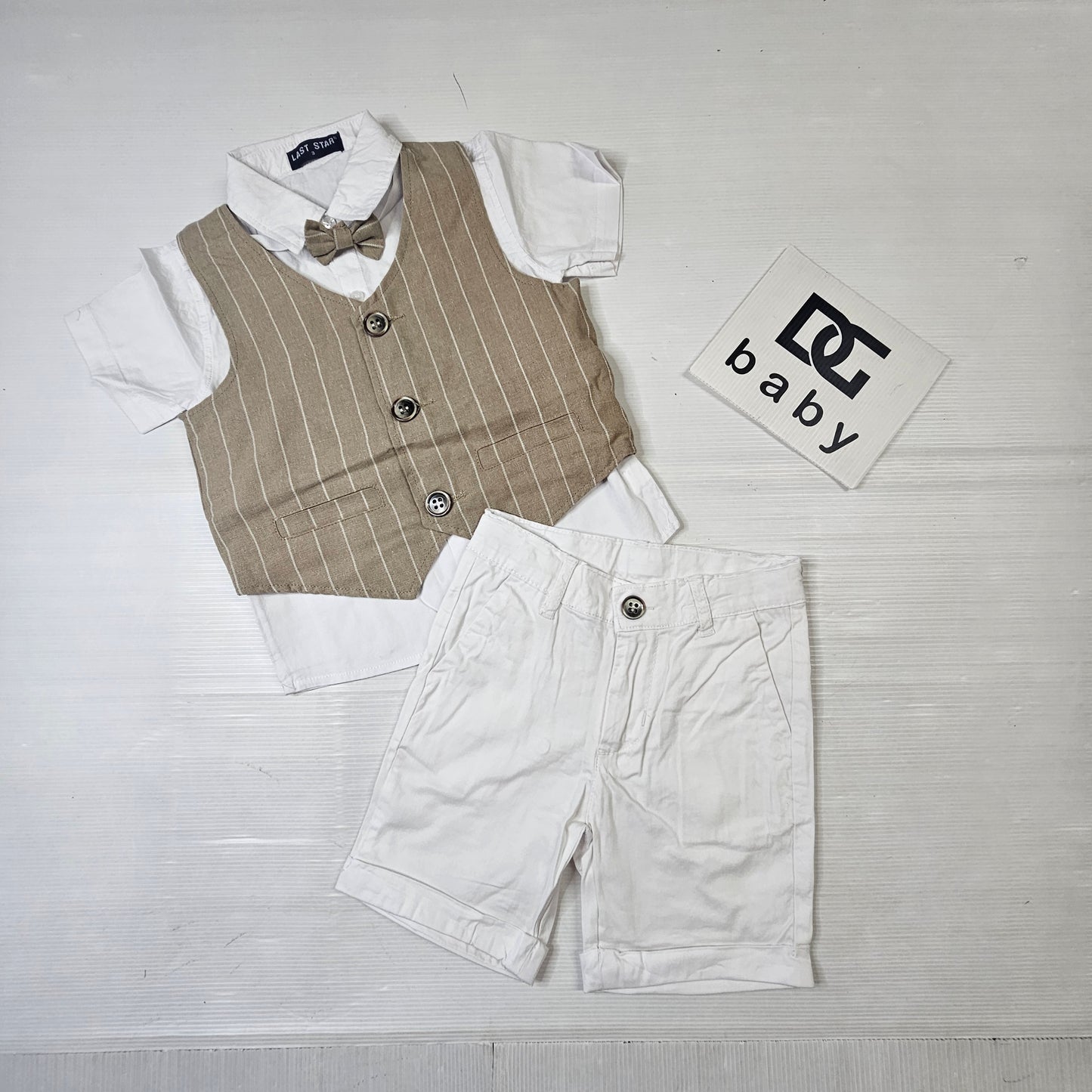 Completo Elegante Bambino con Gilet e Papillon