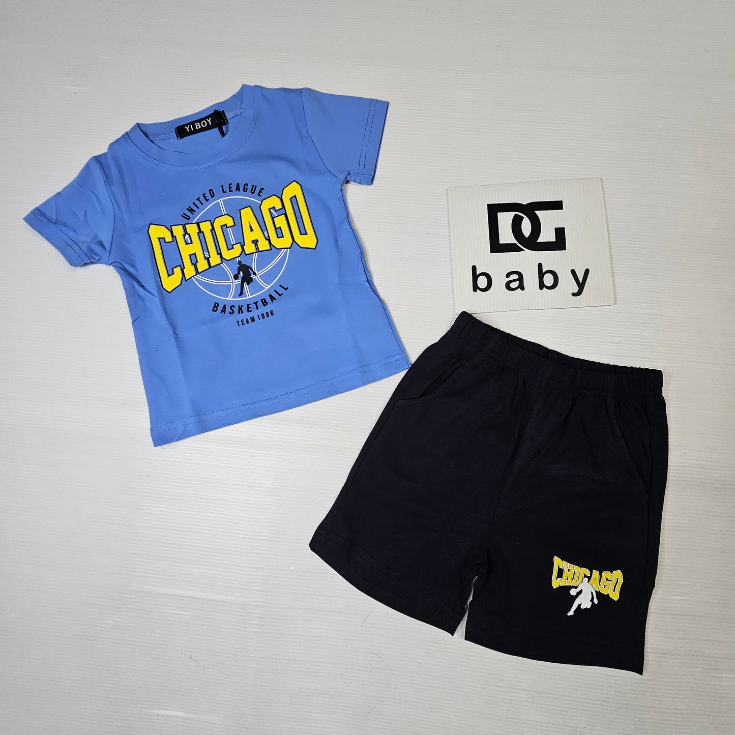 Completo bimbo t-shirt Chicago e bermuda