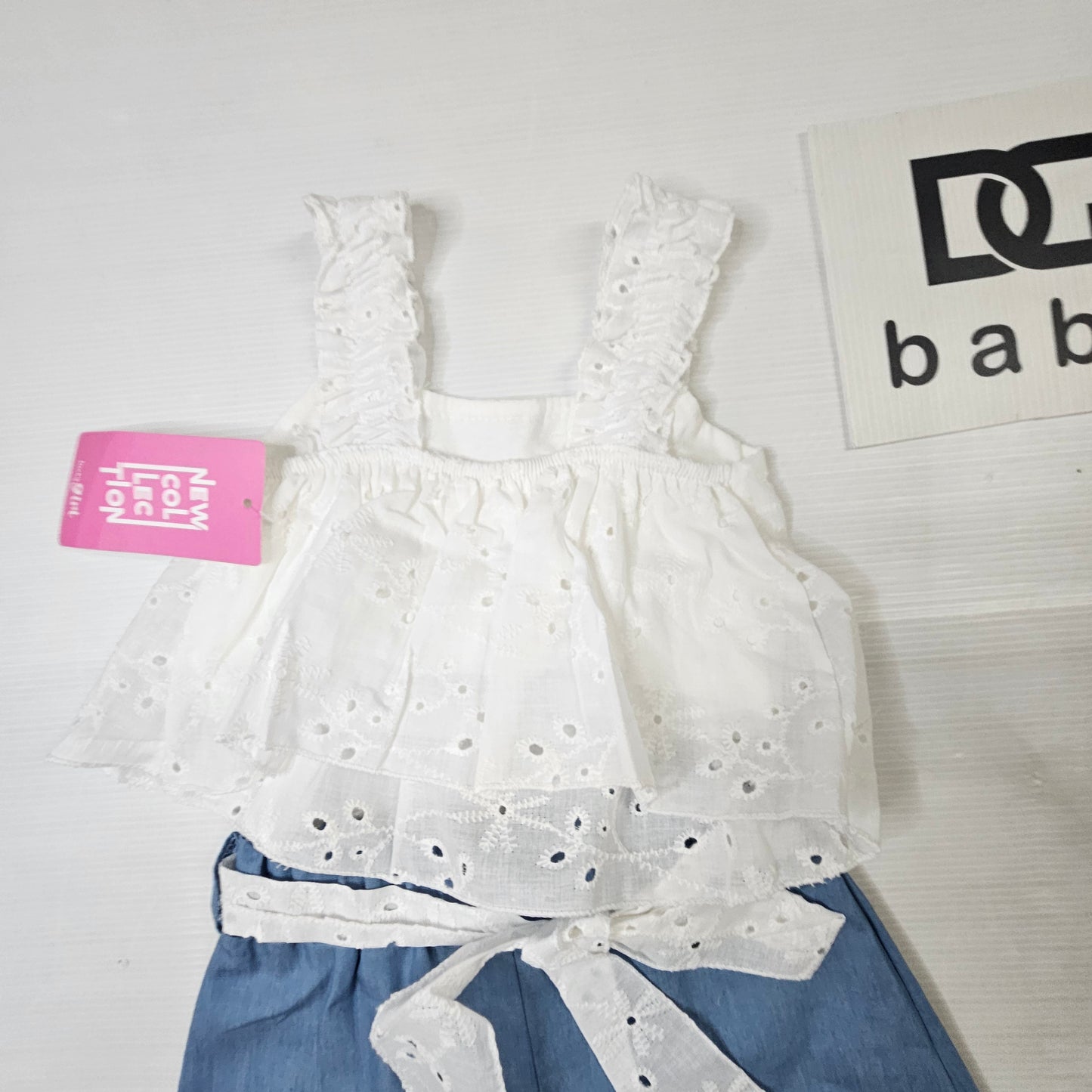 Completo Bambina Fiocco Azzurro con Top Sangallo e Shorts