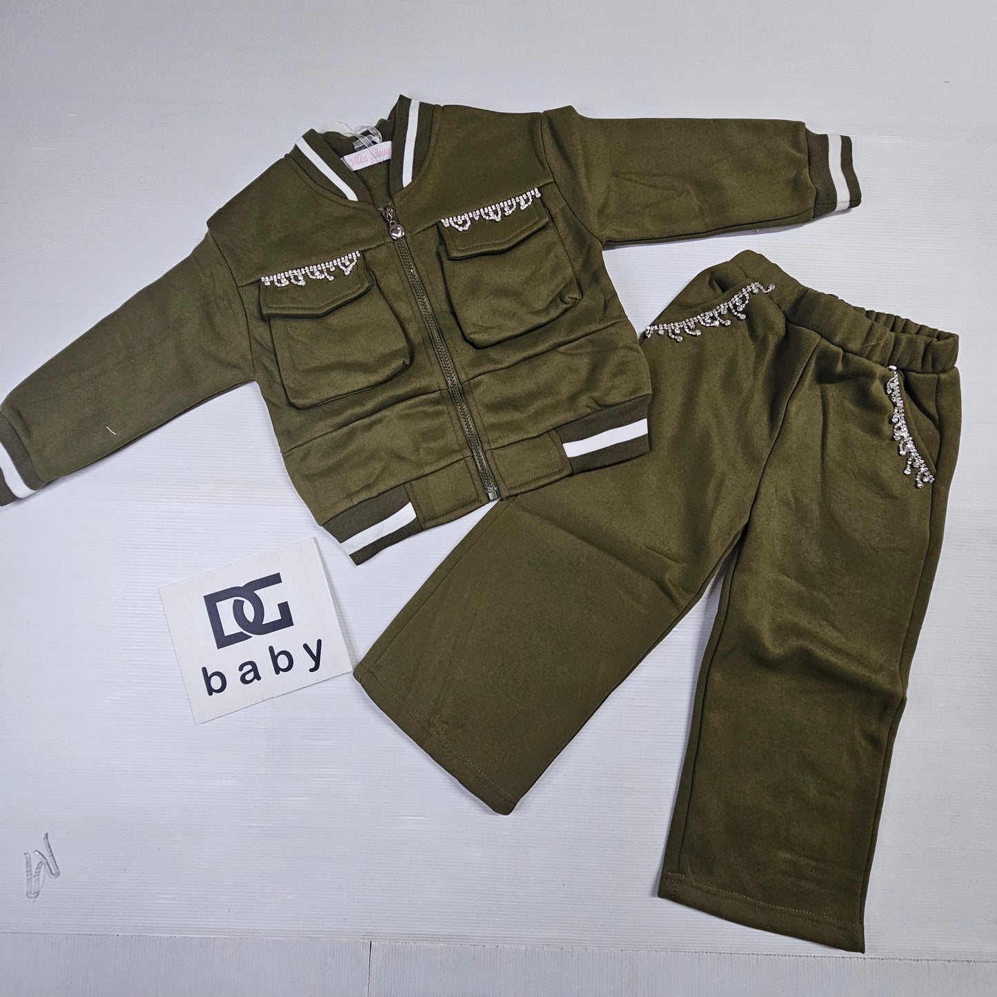 completo COLLEGE AMI STRASS