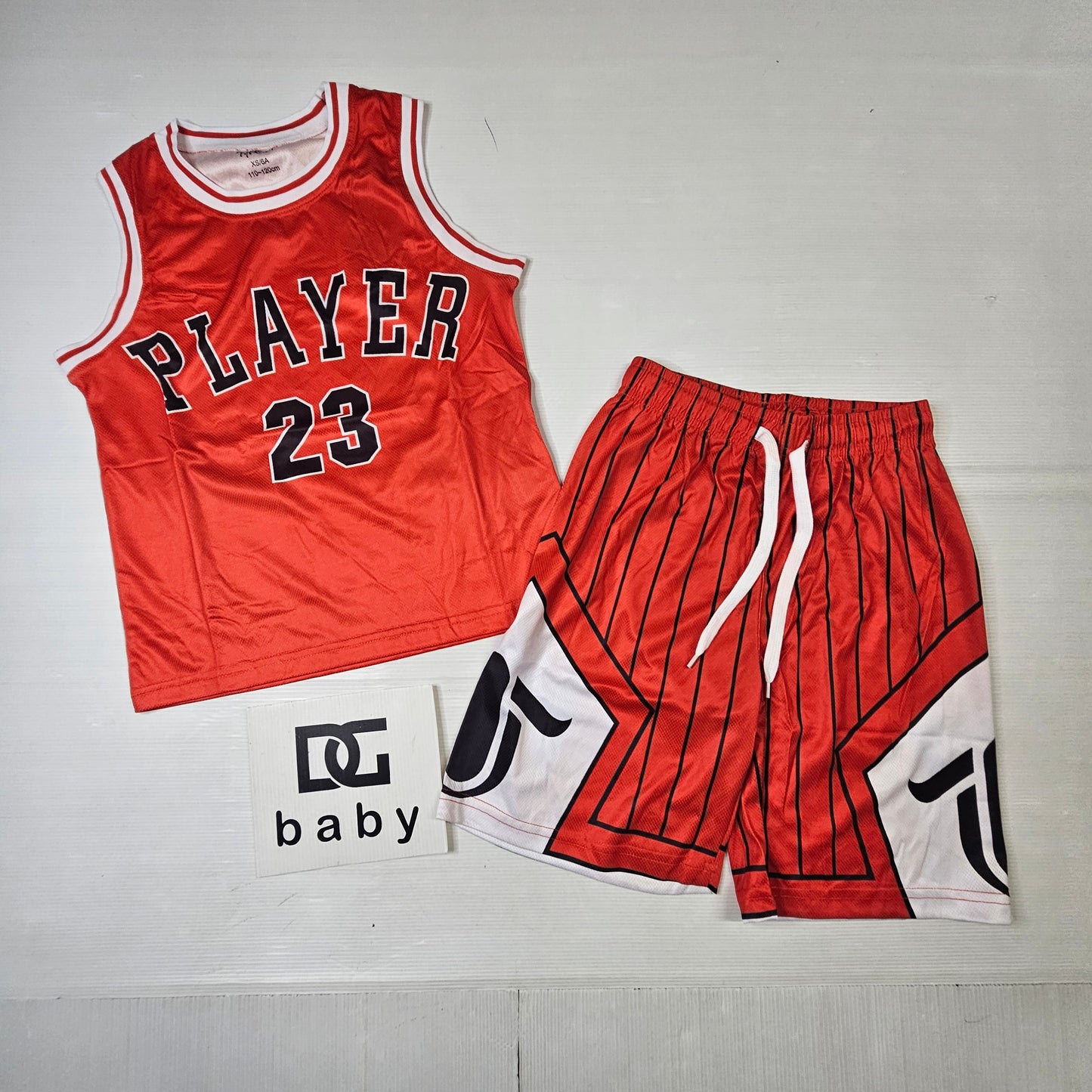 Completo Basket Player 23