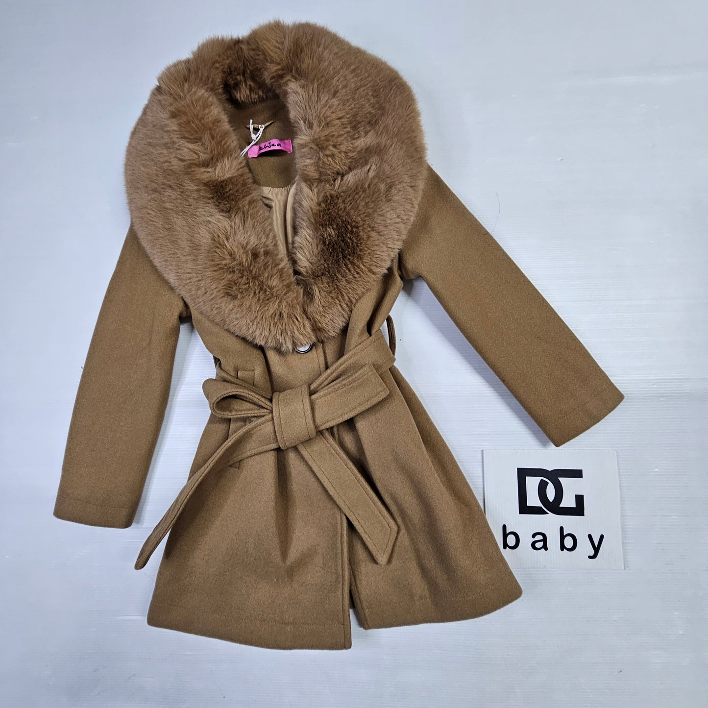 🧸 Cappotto con pelliccia “Camilla”