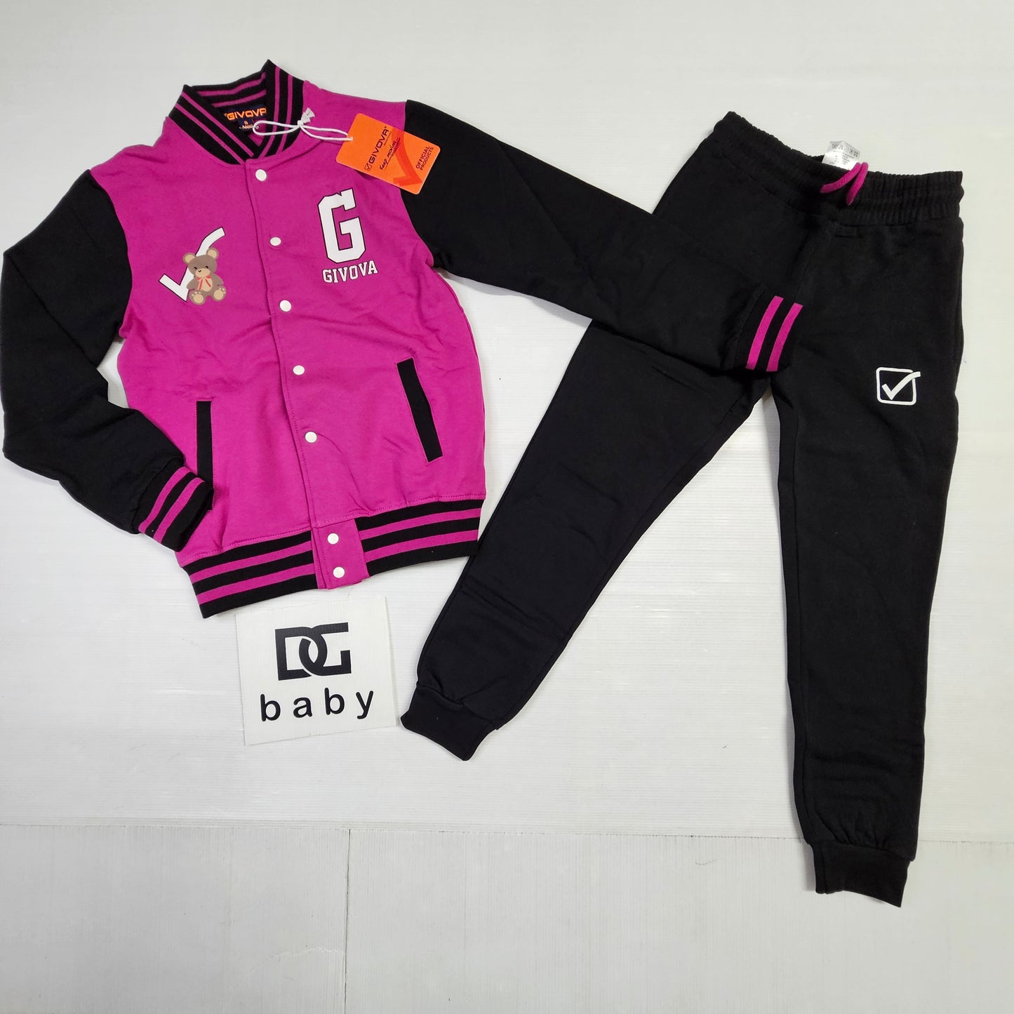 🧸 Tuta Sportiva “College Girl” – GIVOVA