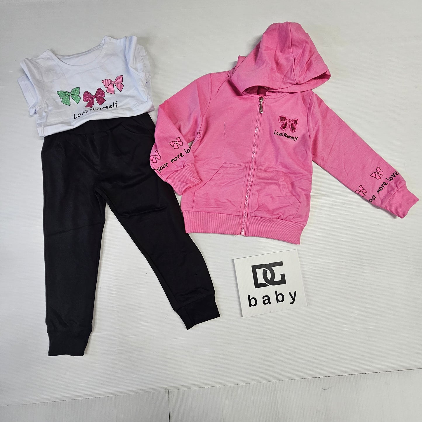 completo YOURSELF TRE PEZZI