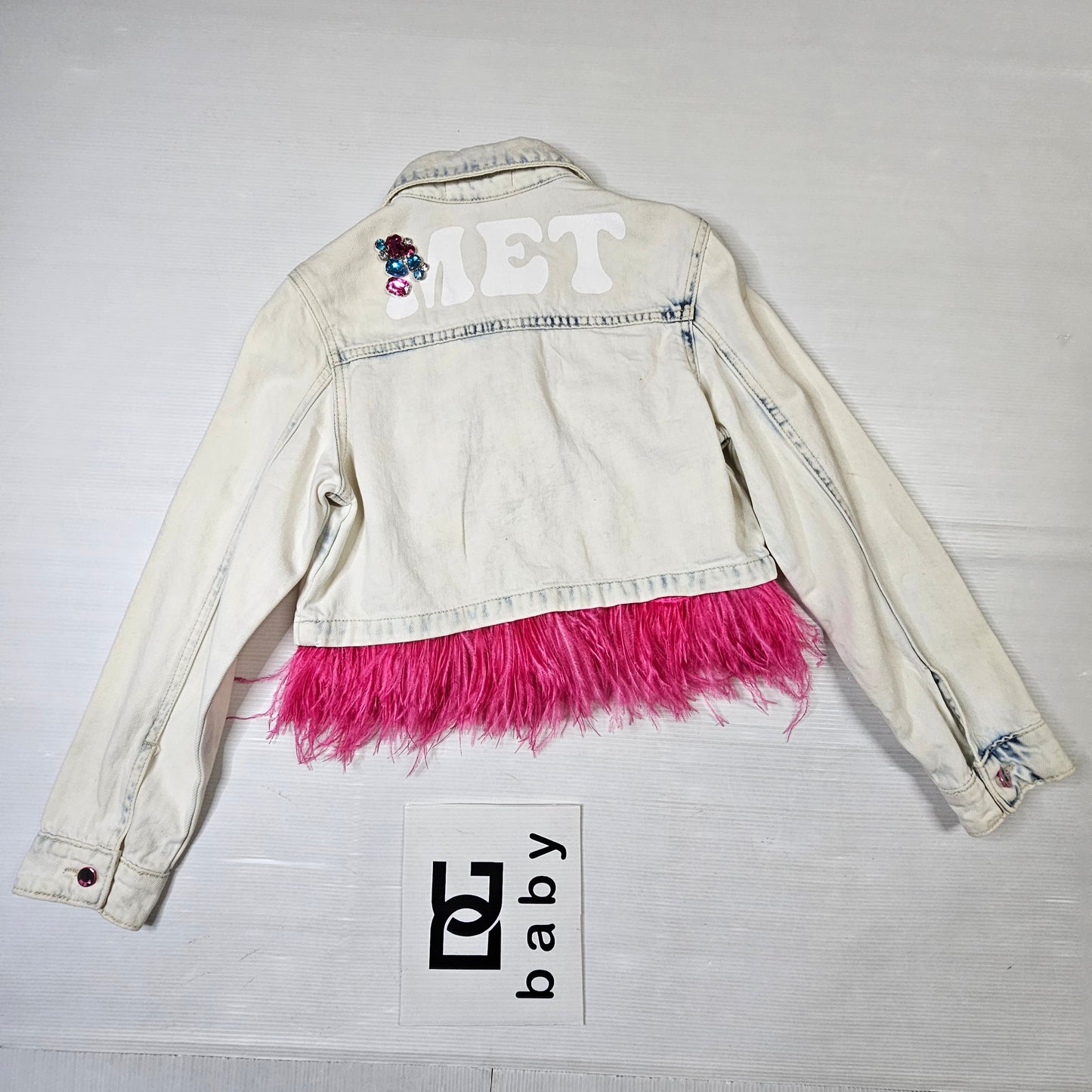 Giubbino jeans bambina con piume rosa – MET