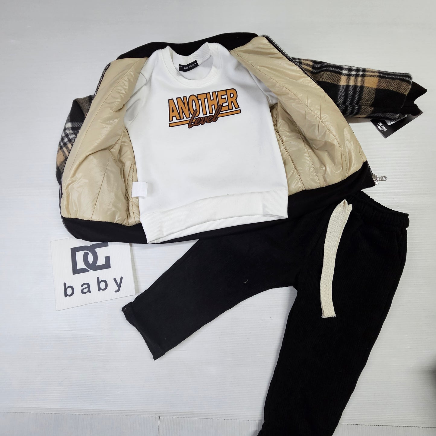 Piccolo Gentleman Scozzese 🧸🧥✨