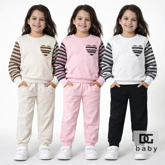 Completo tuta bambina con cuore e maniche fantasia