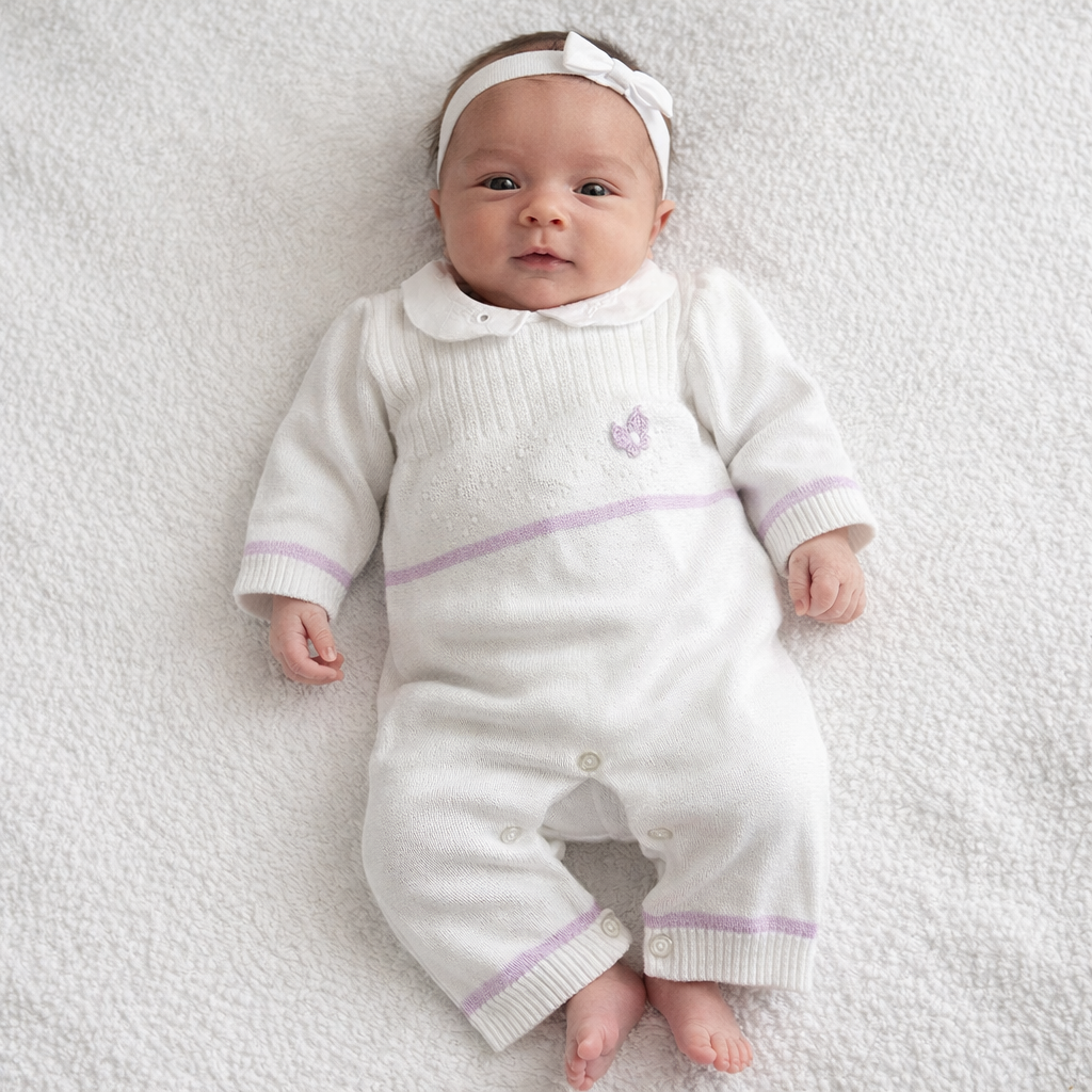 Tutina Neonata in Filo Bianco e Lilla – Cod. 266TF