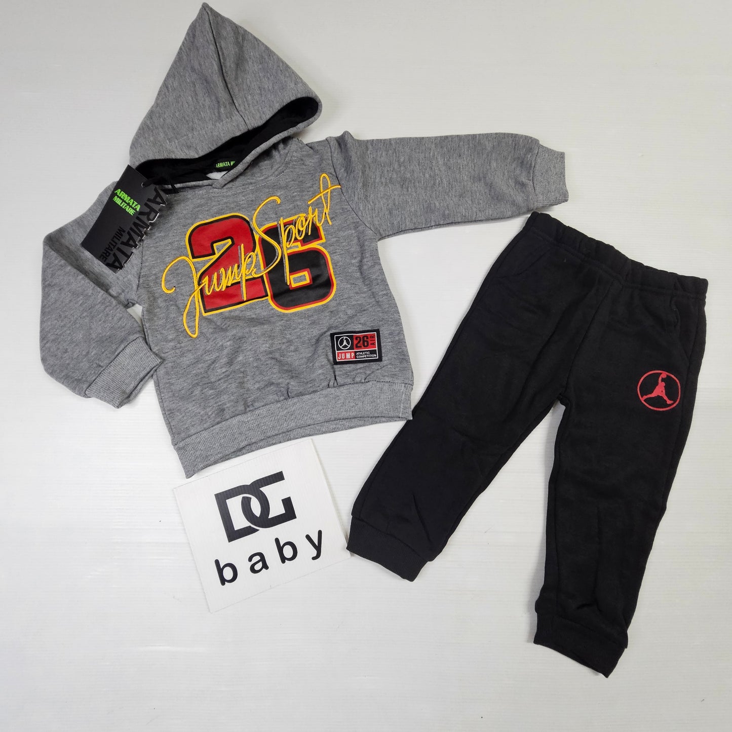 🏀 Completo “Jump 26” Felpa + Jogger – Baby