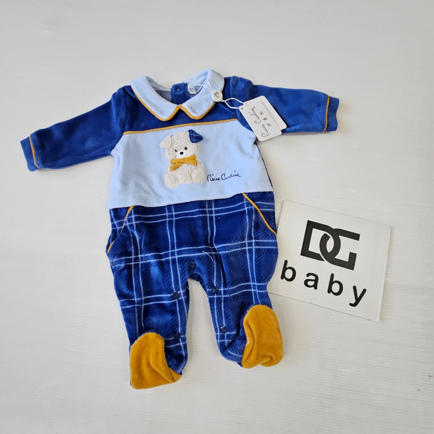 tutina neonato PIERRECARDIN