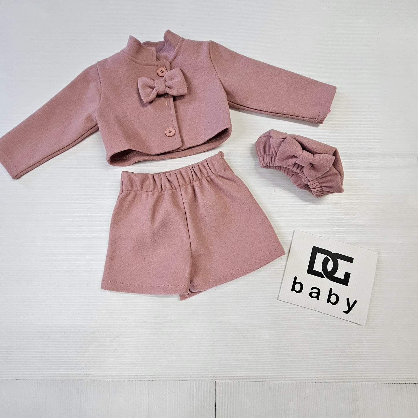 Completo “Dolce Fiocco” giacca + shorts + basco