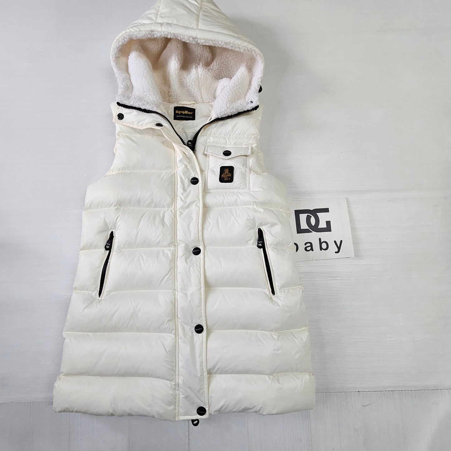 🤍 REFRIGIWEAR – Gilet imbottito “Bianco Orsetto”