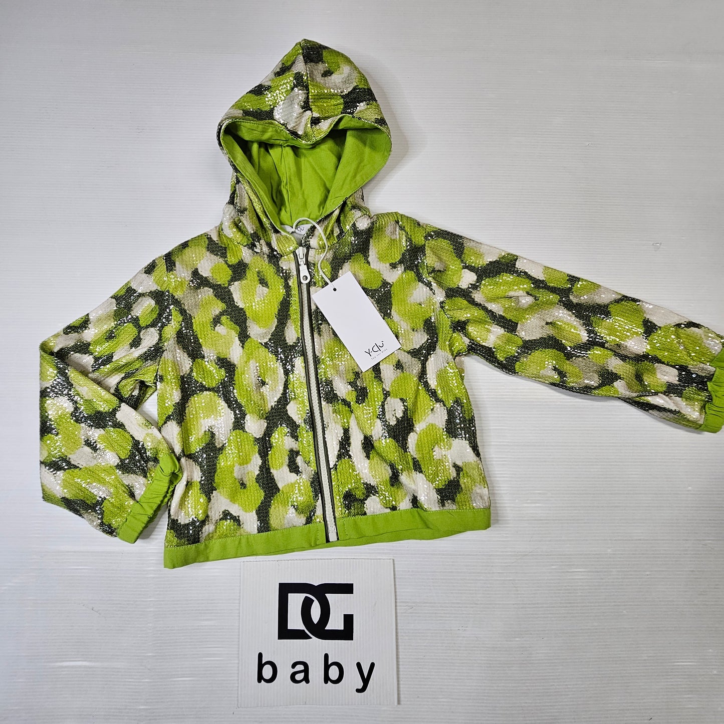 Felpa bambina leopardata verde con paillettes e cappuccio – YCLÙ