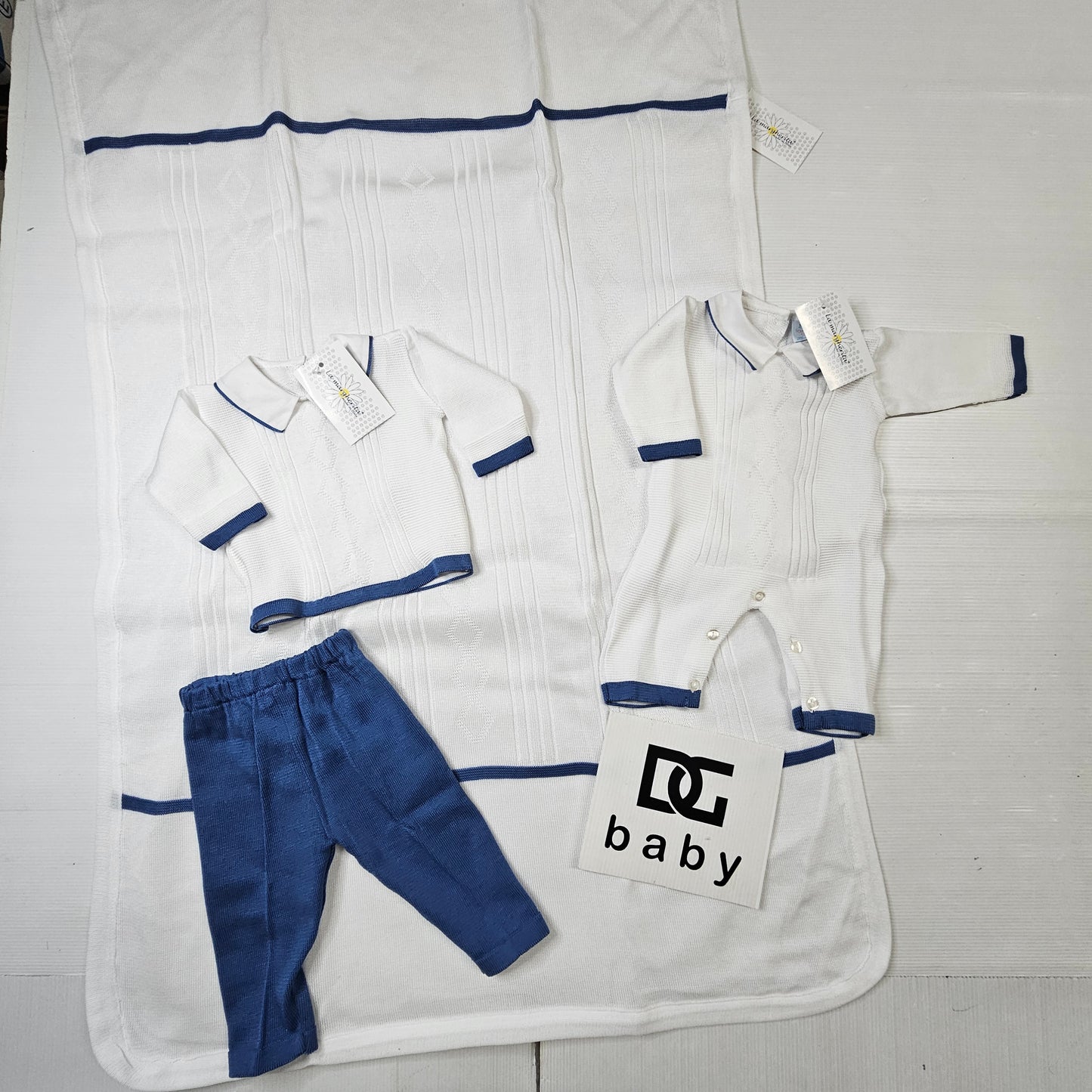 Tutina neonato in filo bianco/jeans – Art. M073 40 IE 👶💙