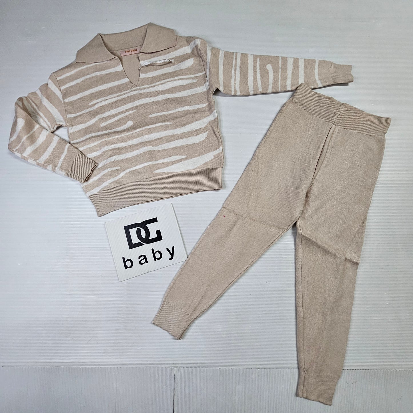 Completo maglia e pantalone “Zebra Chic”