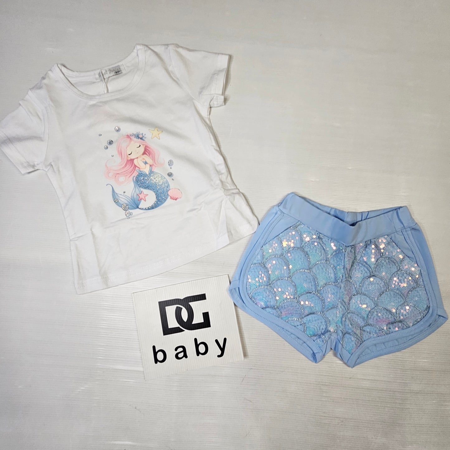 🧜‍♀️ Completo bimba “Sirenetta Shine” con shorts paillettes